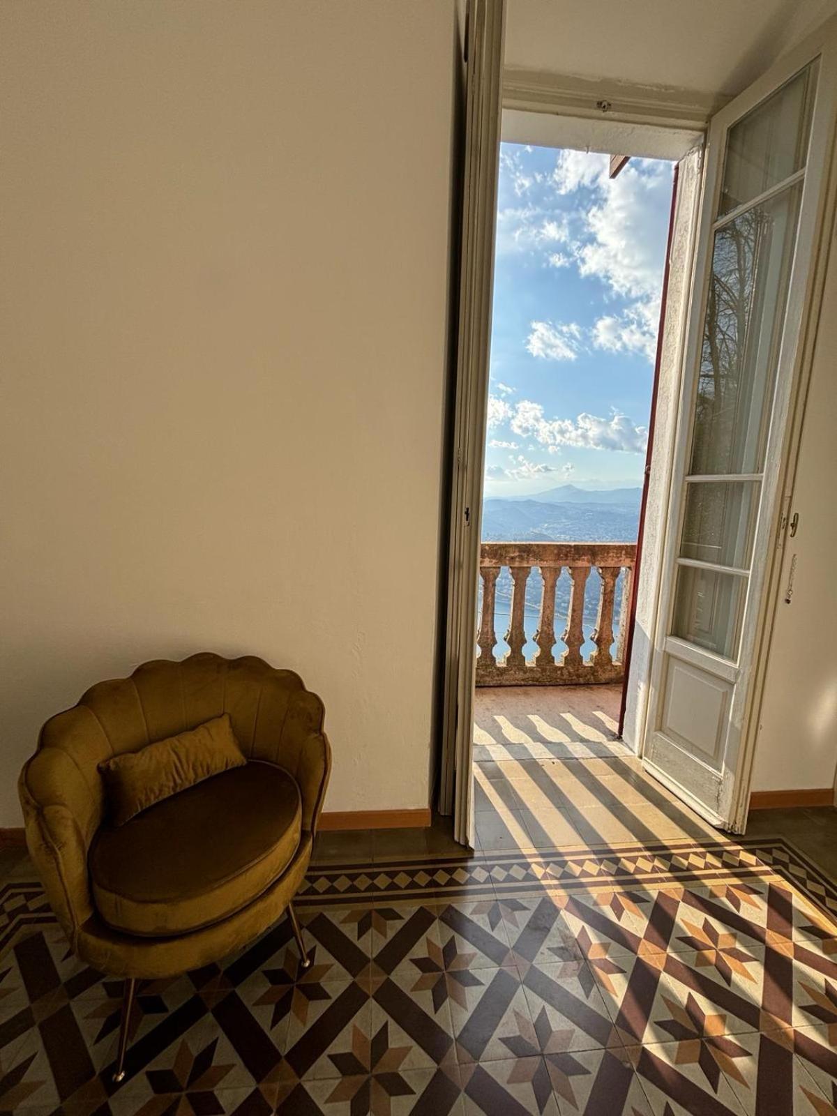 B&B Il Balcone Sul Lago Brunate Habitación foto